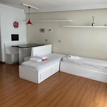 Con Vista Unica Grand'ourse Apartamento